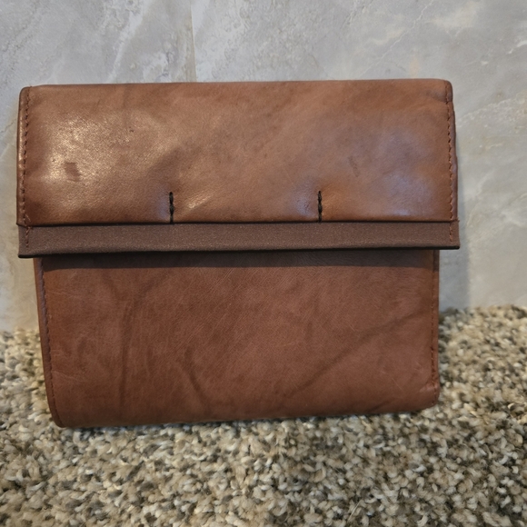 Buxton Brown Leather Clutch - Picture 2 of 9